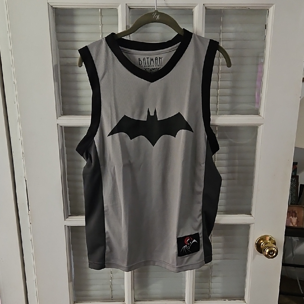 NWT Gray Batman Sleeveless Jersey. Sz XS,  runs large